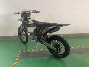 JHL LX5 NB300